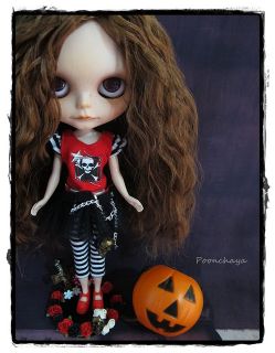 Amelie Merry Halloween OOAK Custom Blythe by Poonchaya