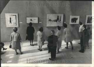 Andrew Wyeth 1967 Art Institute Exhibition RARE Photo  Chicago Art 