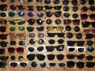 WHOLESALE JOB LOTS ~ 25 PAIRS OF VINTAGE SUNGLASSES (MIXED UNISEX)