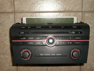 06 07 2006 2007 Mazda 3 CD /  Player/ Radio Tuner / + Display OEM