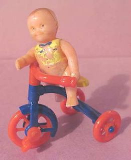 vintage renwal doll house plastic tricycle baby figure  22 