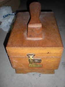 GRIFFIN SHINEMASTER VINTAGE SHOE BOX USED ANTIQUE