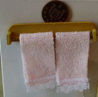 12 Scale Towel Rail 2 Pink Towels Dolls House Miniature Bathroom 