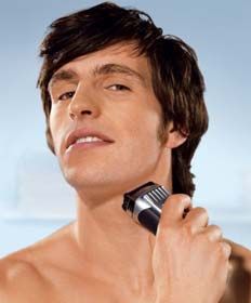 Braun Series 3 390cc Electric Rechargeable Male Foil Shaver with Clean 
