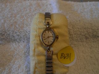 Caravell Vintage Ladies 17 Jewel Running Wristwatch B631