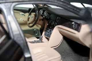 Minichamps 2010 Bentley Mulsanne Met Grey 1 18 New