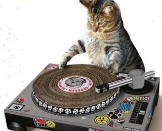 Suck UK Cat Scratch Feline DJ Turntable Deck Scratching Furniture 