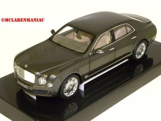 18 RARE 2011 Bentley Mulsanne Grey Dealer Minichamps