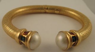 GORGEOUS Biko Mabe Pearl Enamel 18k Yellow Gold Bangle Bracelet