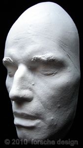 William Forsche offers you this high quality life mask direct from his 