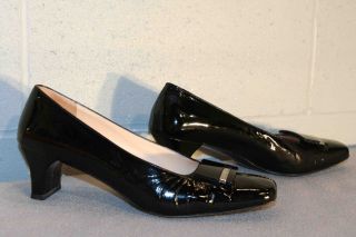 New Navy Patent Vtg 60s Mary Jane Shoe Chunky Heels 7 5
