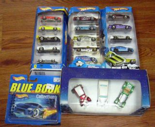   of 18 Hot Wheels Cars Plus 02 Collection Blue Book   New in Packaging