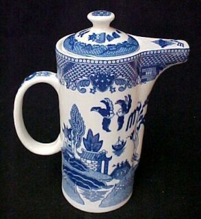 Blue Willow Porcelain China Water Jug Pitcher w Lid New