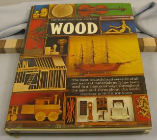 International Book of Wood by Martyn Bramwell Inv 4779