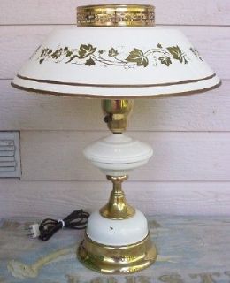 vintage cream toleware metal tole table lamp 