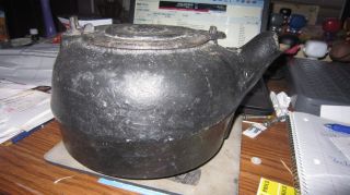 VINTAGE rare old CAST IRON KETTLE great history DECORATIVE PIECE 4 