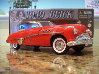 1949 Buick Roadmaster Convertible in 1 18th Diecast by Motor Max New 