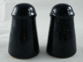 Bybee Pottery Navy Blue Salt Pepper Set w original plastic stoppers KY 