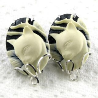 Calla Lily Cat Cameo Stud Earrings Sterling Silver Jewelry