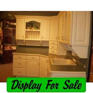 Kraftmaid Lakemore Kitchen Cabinet Display