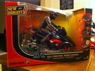 CAN AM FULL FUNCTION R/C RADIO CONTROL SPYDER MOTORCYCLE W/ RIDER RED 
