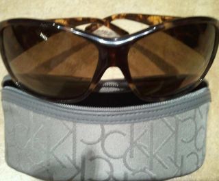 Calvin Klein Womens Tortoise Sunglasses w Signature Case