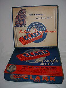 Vintage 1951 CLARK CANDY BAR BOX BEAR Art General Country Store 