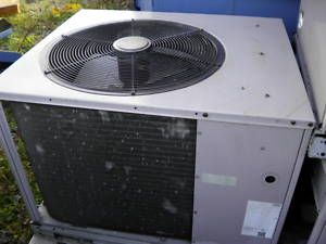 Carrier 6 Ton Rooftop Air Conditioning Unit 38AK 007 60