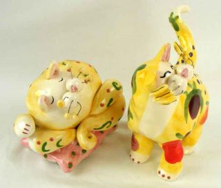 Amy Lacombe Signed Pair of Cat Figurines Sleeping Kitty Plays Music 