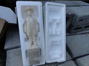 JACK DANIELS LIMITED CAVE SPRING STATUE   HEAVY DETAIL   MINT