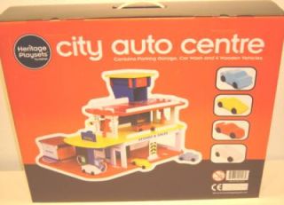 Wooden Car Play Set Service Station CITY AUTO CENTER CAR WASH NEW
