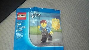 Lego City Undercover Chase Mccain Exclusive Polybag 5000281 RARE NEW 