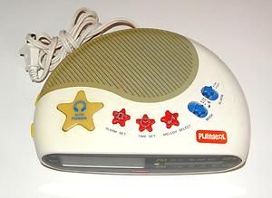 Vintage Childrens Playskool Melody Alarm Clock Radio Digital Am FM 