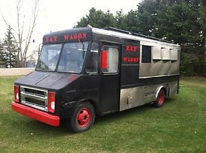 Chevy P30 Food Truck Turn Key Ready to Go