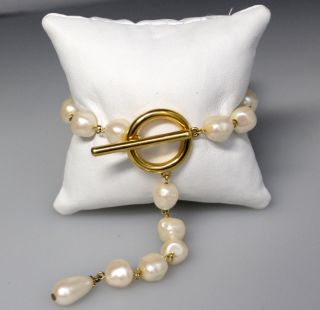 L82 Vintage Yves St Laurent Baroque Pearl Bracelet