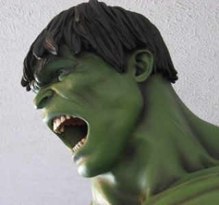   Incredible Hulk Statue 99 Cents Low shipping 11 movie Stan Winston