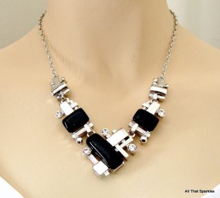 New Big Bold Chunky Abstract Crystal Fashion Necklace