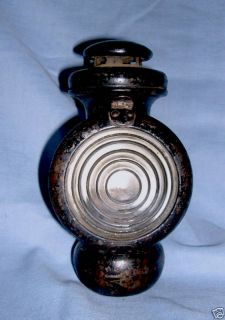 Antique Ford Auto Oil Lamp w Clear Circle Glass