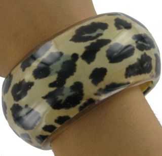 New Chunky Lucite Leopard Animal Print Bangle Bracelet