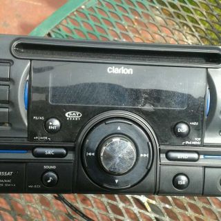  Clarion Double DIN Car Radio for Sale