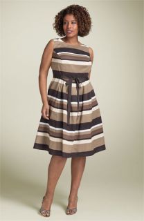 Robbie Bee Sleeveless Stripe Dress (Plus)