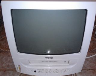 Toshiba MV13J1 13 Combo TV VCR with Remote