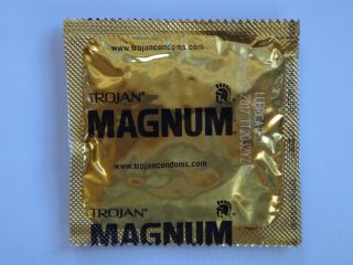 Trojan Magnum Condoms Various Quantities 12 25 50 75