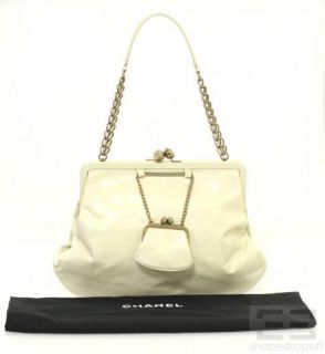 Chanel Cream Leather Kiss Lock Looped Coin Purse Handbag 02A New
