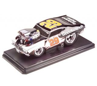 Kevin Harvick 1969 Chevelle 118 Scale Muscle Machine Die Cast Car