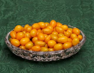 Cuban Yellow Grape RARE Heirloom Tomato 30 Seeds   Perfect size for