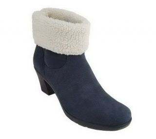 As Is Clarks Bendables Dream Darling Water Resistant Suede Boots