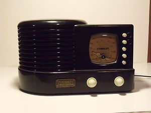 Crosley Limited Edition Radio in Collectibles