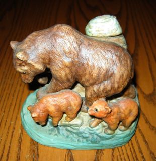 Cyrus Noble Original 1979 Momma Bear w Cubs Porcelain Decanter