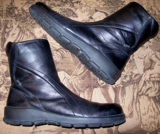 Ecco black leather zip up boots, wedge heel, Gortex lining, mens size
